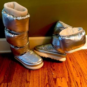 UGG Classic maxi ultra tall multi-level zip-off boots.